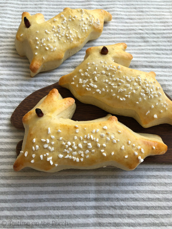 Easter Bunny Rolls Easter bunny rolls decorated with raisins and pearl sugar.